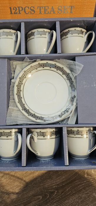 Порцеланов сервиз за чай