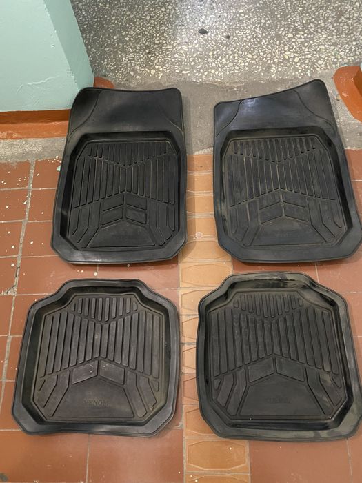 Коврики в авто