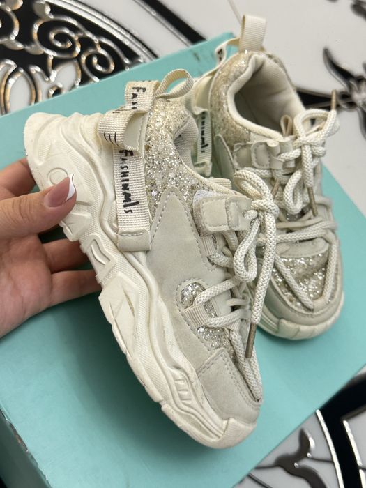 Детская обувь размеры 27;28;29;30 уточняйте