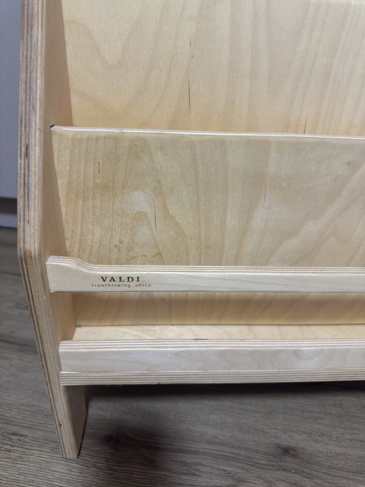 Книжная полка детская