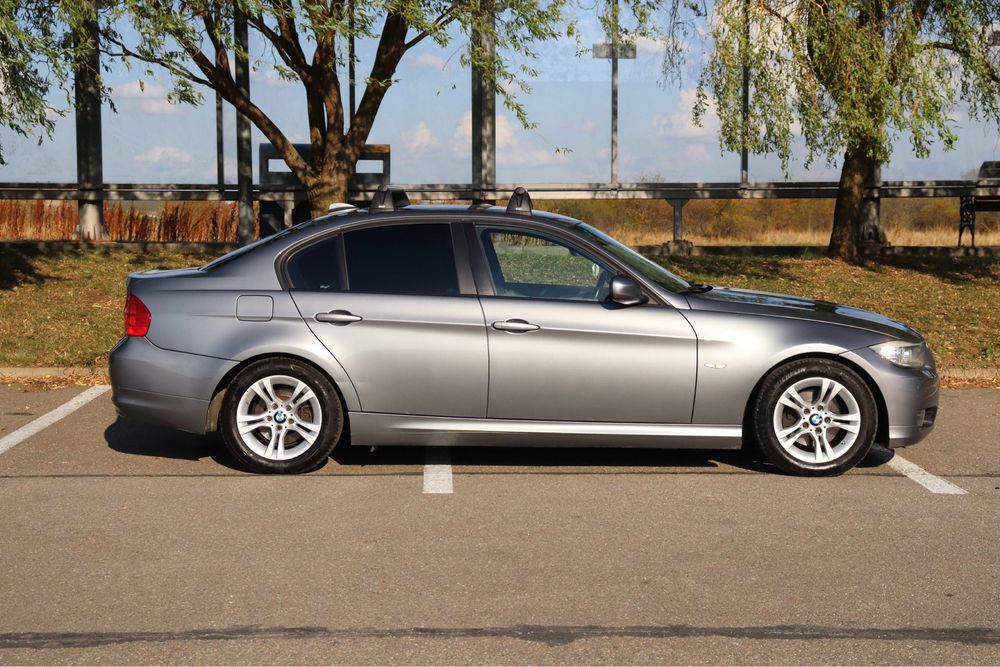 BMW 3 Series 2010 — imagine 2
