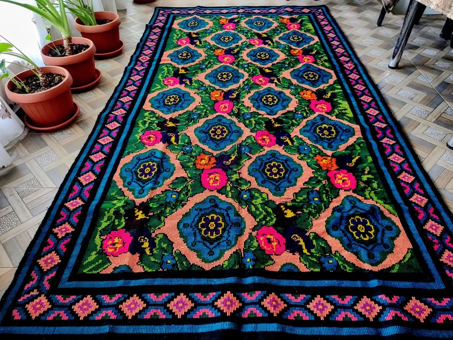 COVOR/LIPIDEU țesut manual din lână naturală. NOU!