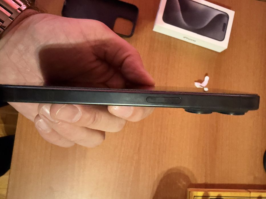 Iphone 15 pro Black Titanium 128GB