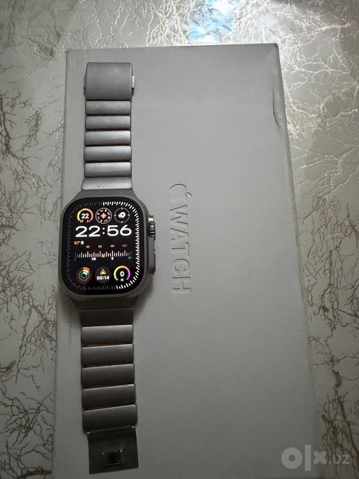Apple Watch Ultra model 2