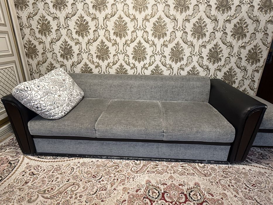 Продам срочно диван