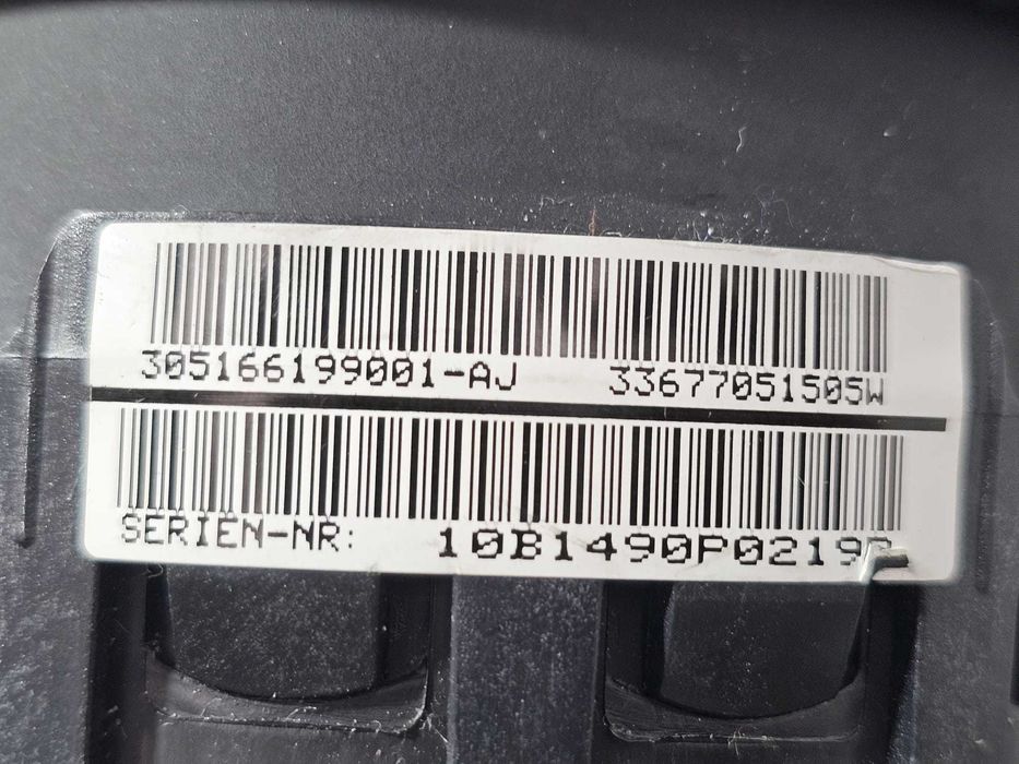 Airbag volan șofer BMW Seria 1 E81 E82 E87 E88 / Seria 3 E90 E91 2004-2013 2010 2.0d 130kW Cod OEM: 305166199001-AJ, 32306884672, 6884672 (5E3)