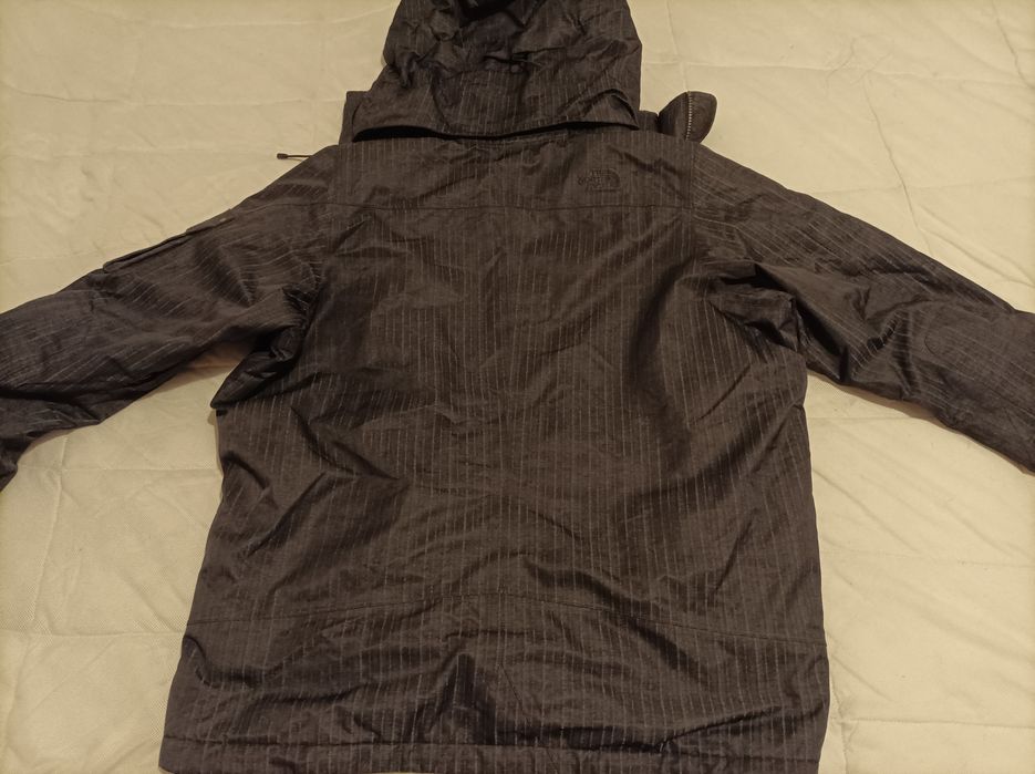 The north facе дамско зимно ски,сноуборд  яке