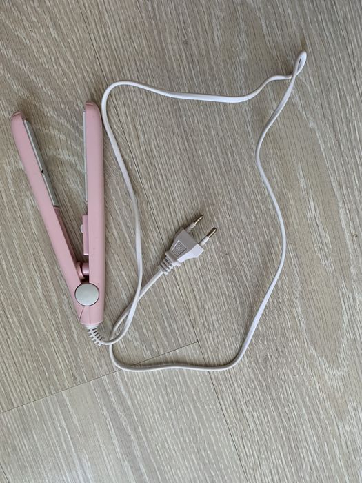 Мини-утюжок,розового цвета