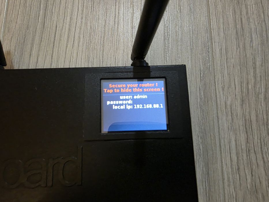 MikroTik RB2011UiAS-IN роутер