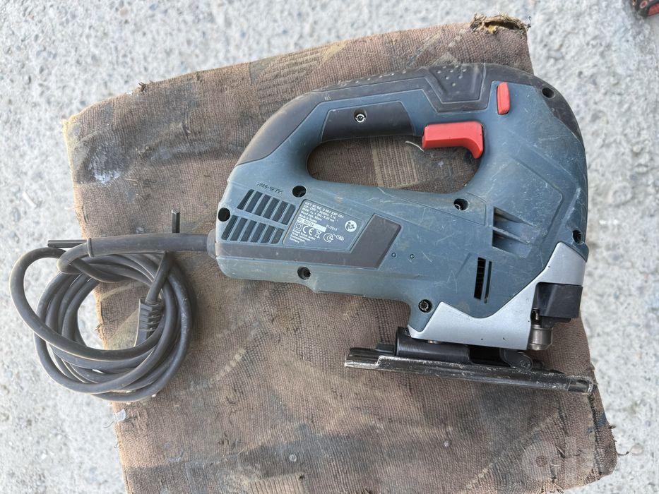 * BOSCH оригинальный лобзик на запчасти