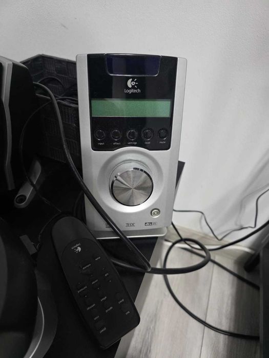 Sistem boxe Logitech