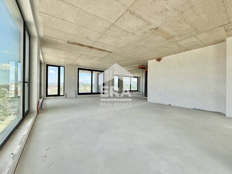 Продава се Многостаен апартамент в София, Лозенец - 321 кв.м за 1669 €/кв.м - Снимка #1