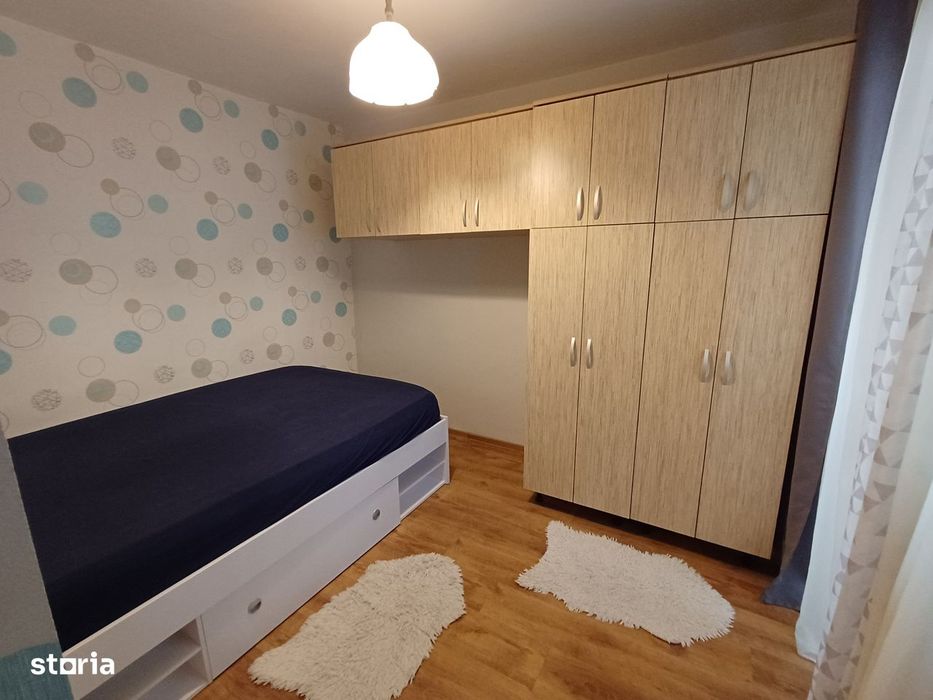 Apartament 2 camere etaj 2 de vânzare Rogerius,zona Perla (Proprietar)