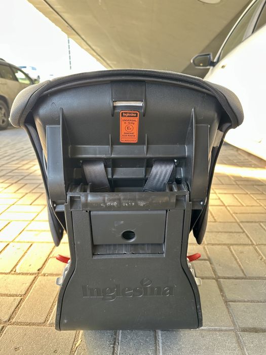 Продам автокресло inglesina