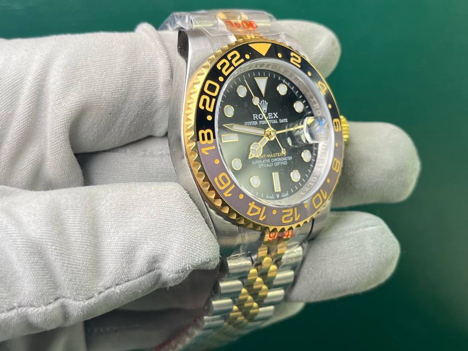 Часовник Rolex Zombie