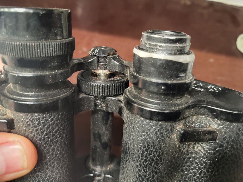 Binoclu ZENITH  10×50 DEFECT
