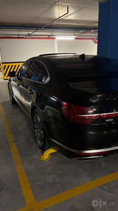 KIA K9 premium bisnes class