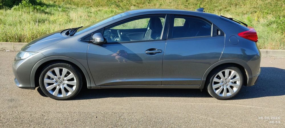 Honda Civic Primul proprietar in România. Euro 5. Km reali.