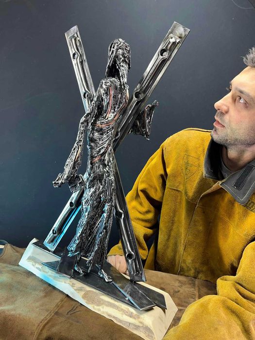 Sculptura Sfantul Andrei- Artist Razvan Ghita- cadou deosebit