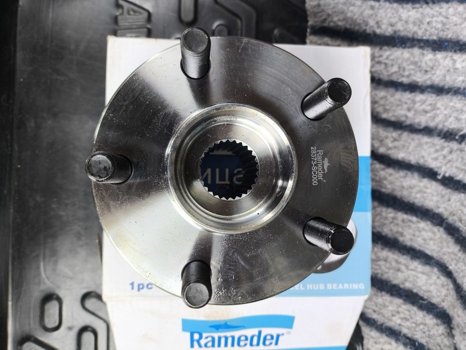 Ступица Subaru(с подшипником)  Forester(Outbek)