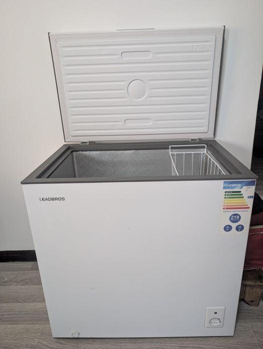 Морозильник напольный