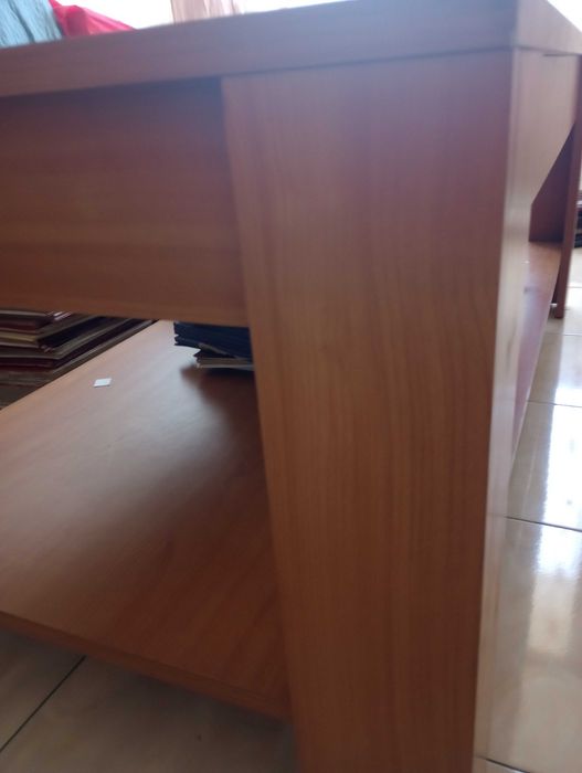 Masa living  L 125cm,H50,lațime 65cm,cu spatiu depozitare