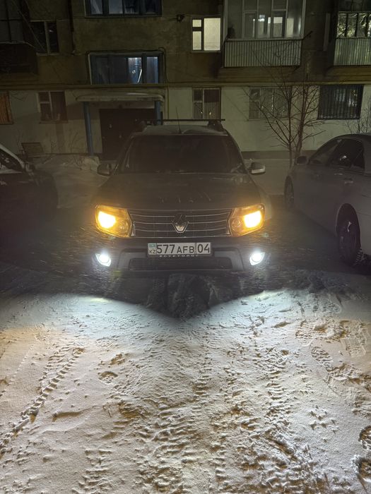 Reno Duster 2013 год