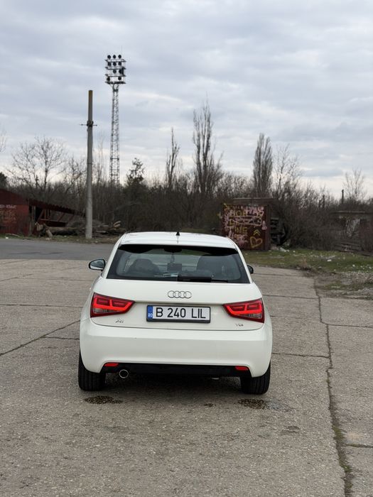 AUDI A1 2012 — imagine 5