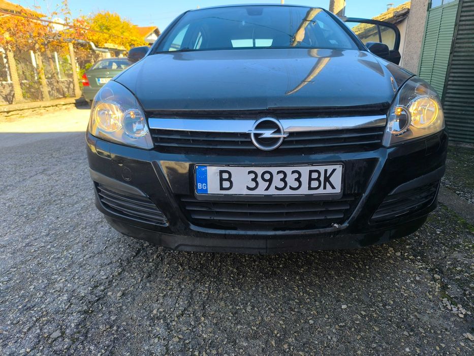 Продавам Opel Astra