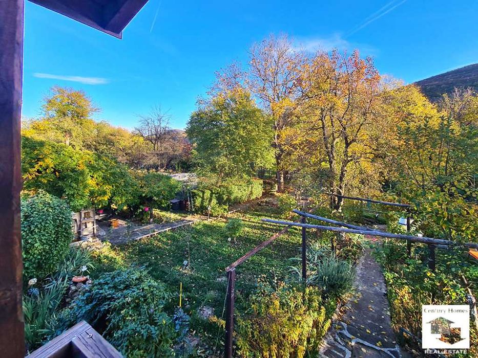 Продава се Къща в с. Янтра, Област Габрово - 146 кв.м за 1020 €/кв.м - Снимка #13