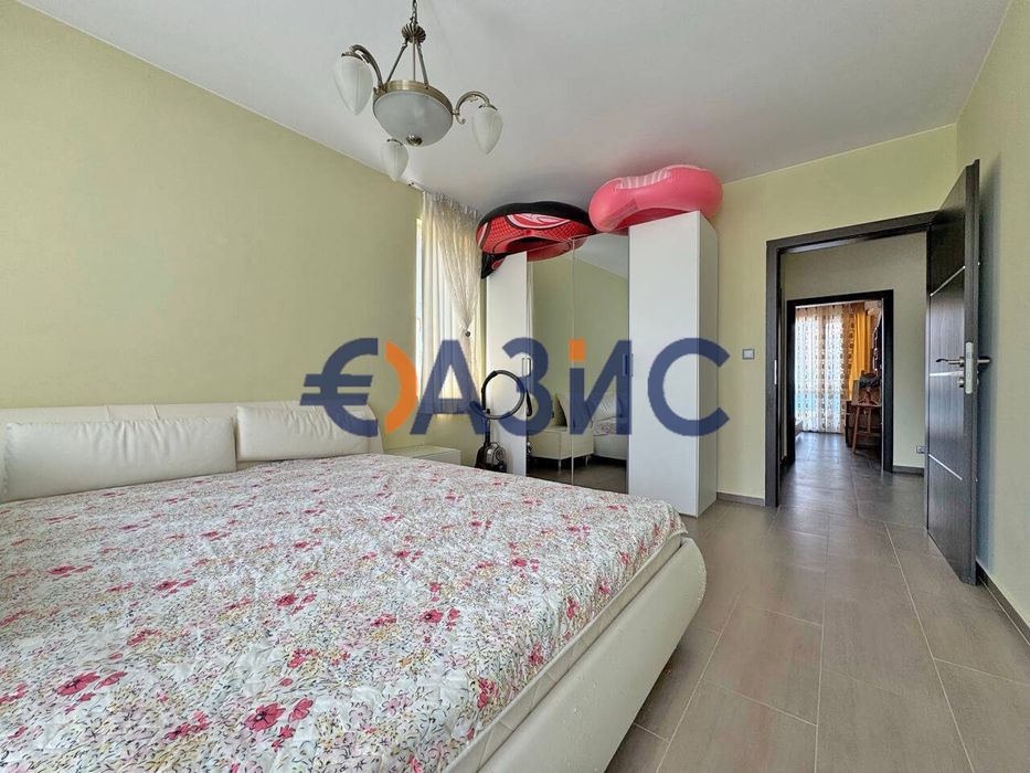 Продава се Тристаен апартамент в Несебър - 114 кв.м за 1036 €/кв.м - Снимка #7