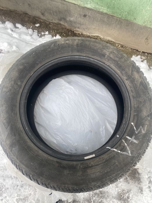 Продам шины зимние
