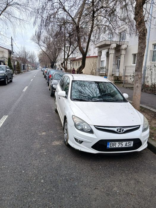 Mașină Hyundai i30 CW