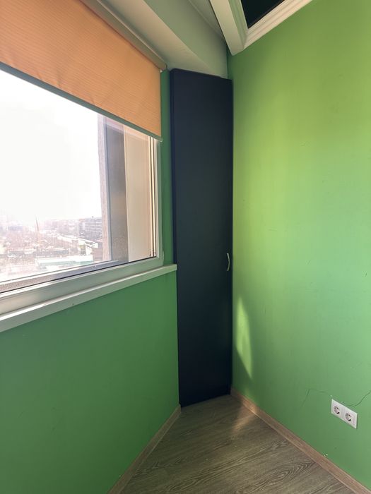 Шкаф-пенал + полка настенная