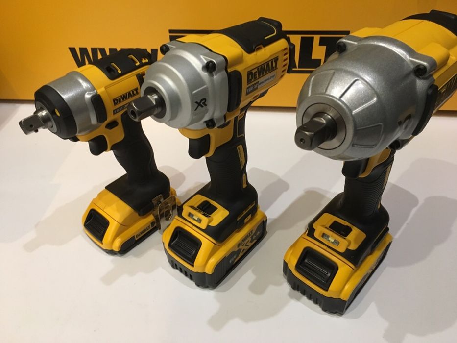 Гайковерт DeWALT 18V