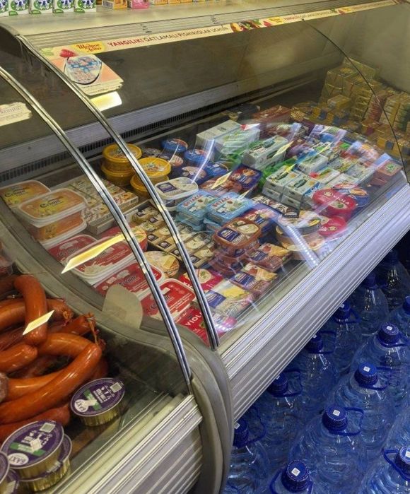 Xaladilnik sotiladi 4 ta bor xammasi 1000$ bo'lishi ishlab turibdi