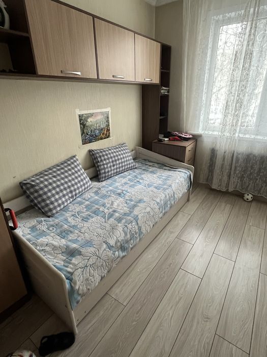 Выдвижная  кровать