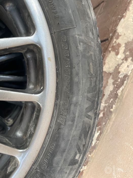 Продам диски с баллонами r17
