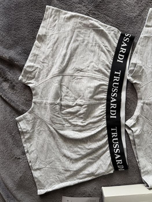 Trussardi set 2 boxeri barbatesti gri cu banda elastica neagra mărimea L noi originali