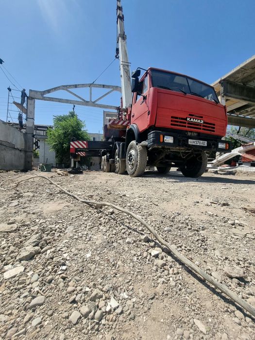 Avtokran галичанин