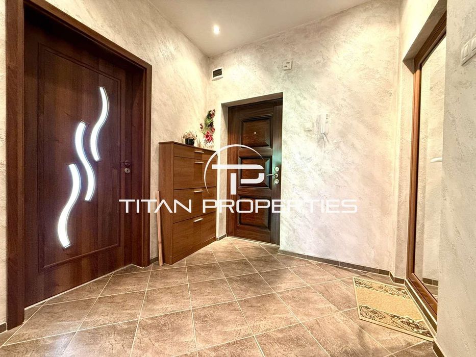 Продава се Тристаен апартамент в Пловдив, Каменица 2 - 72 кв.м за 3084 €/кв.м - Снимка #8