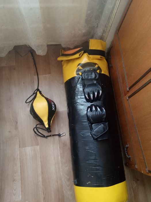 Продам спорт инвентарь