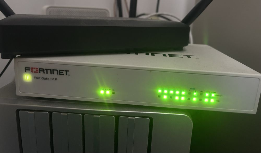 Oferta - Fortigate 61F - licenta activa pana in martie 2028