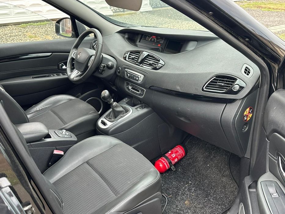 Renault Scenic 1.5dci Led 2012 5locuri