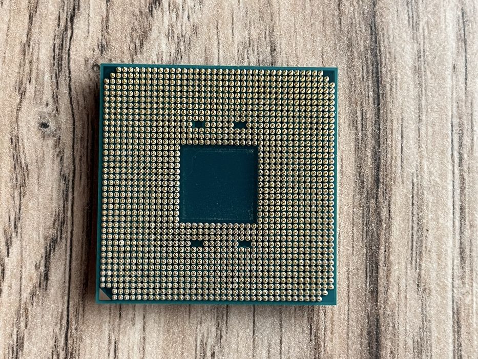 Procesor AMD Ryzen 5 1400, 4 nuclee, socket AM4