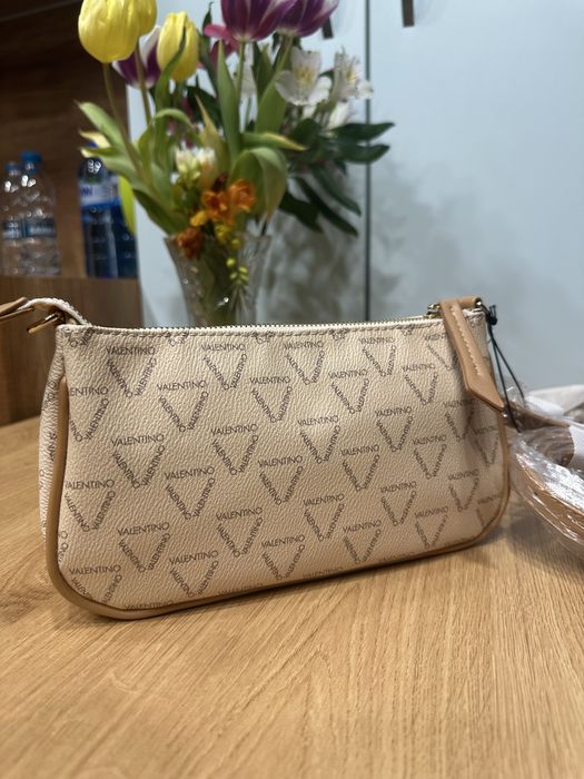 Чанта Valentino