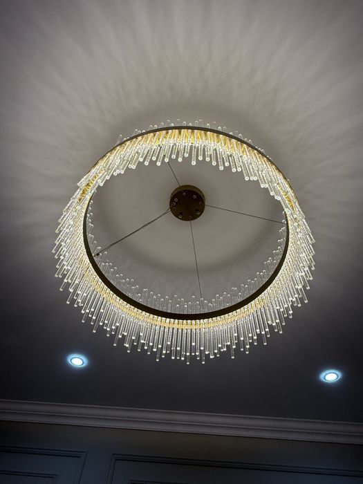 Люстра большая 80 диаметр