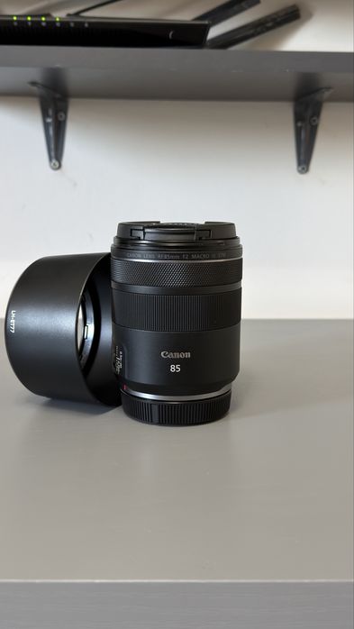 Vand obiectiv Canon RF 85mm F2