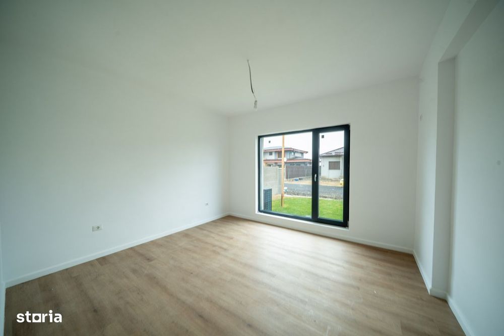 Casă nouă parter, 4 camere, 2 băi, 120 mp, teren 400 mp – Țegheș