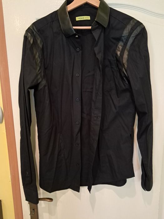 Мъжки костюм с ризи